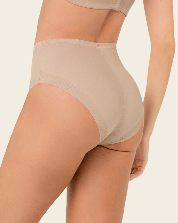 Panty clásico invisible con ajuste perfecto