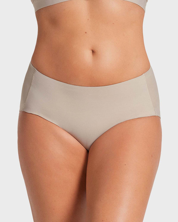 Panty clásico de control moderado