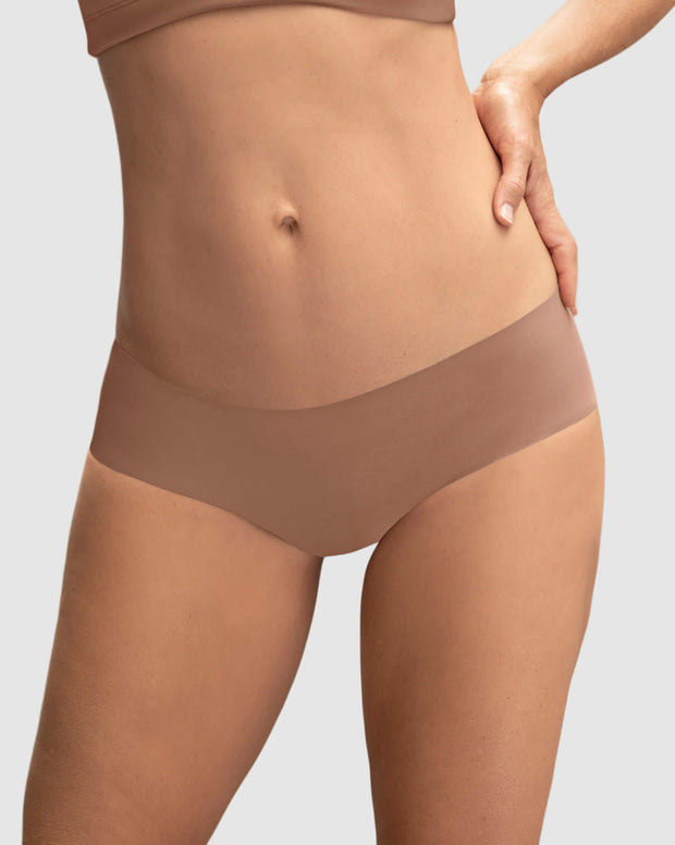 Panty hípster invisible ultraplano sin elásticos y de pocas costuras