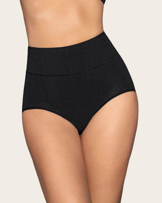 Panty faja de compresión moderada tiro alto en SkinFuse®