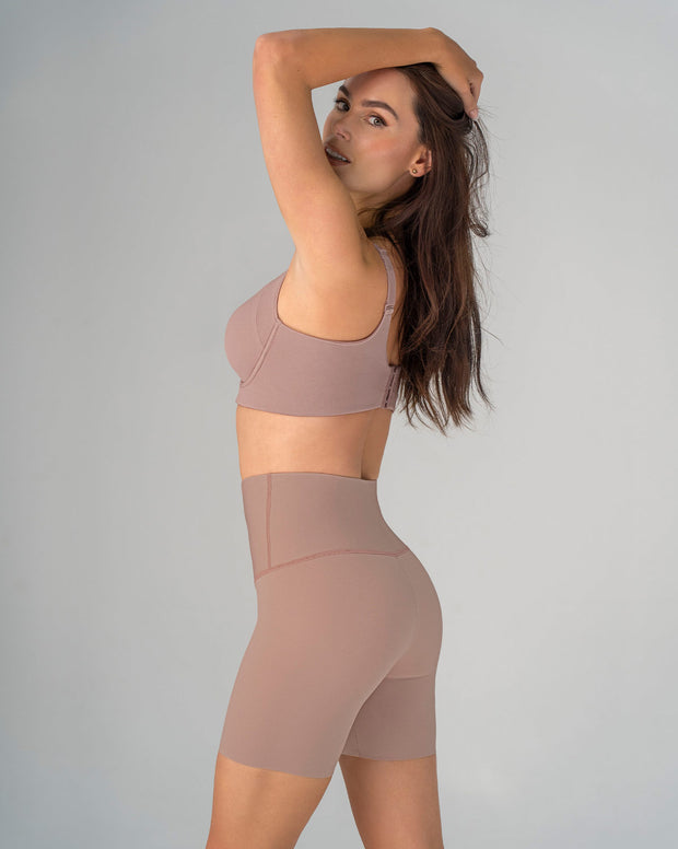 Short de control de abdomen y cintura que disimula la celulitis