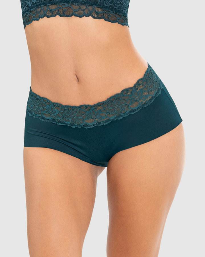 Panty hípster en tela ultraliviana con franja de encaje