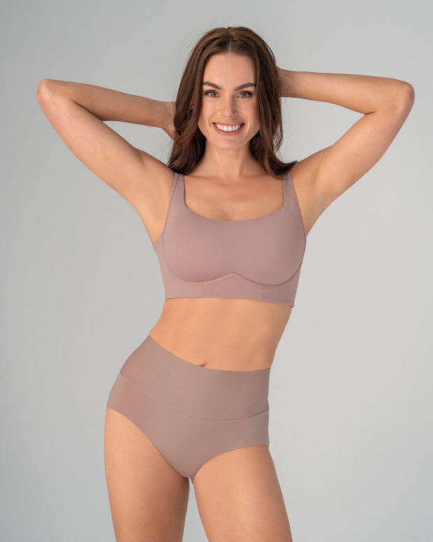Panty hípster tiro alto de control fuerte de abdomen