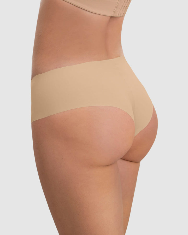 Cachetero invisible tiro alto