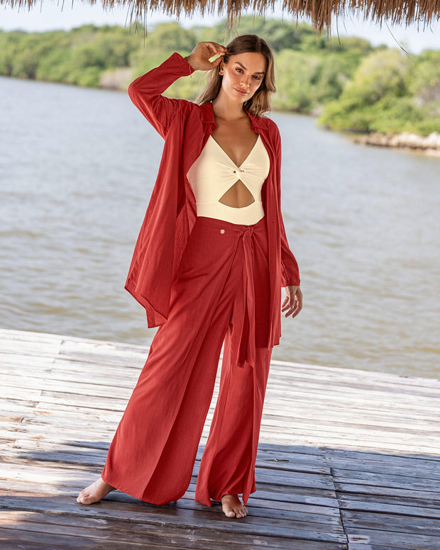 Pantalón tipo lino con tiras anudables en frente y elástico en espalda