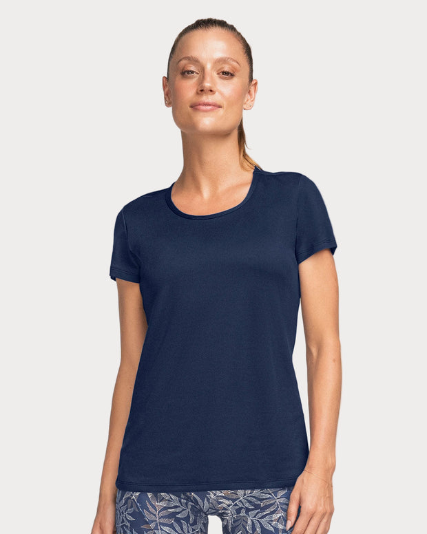 Camiseta deportiva de secado rápido y silueta semiajustada