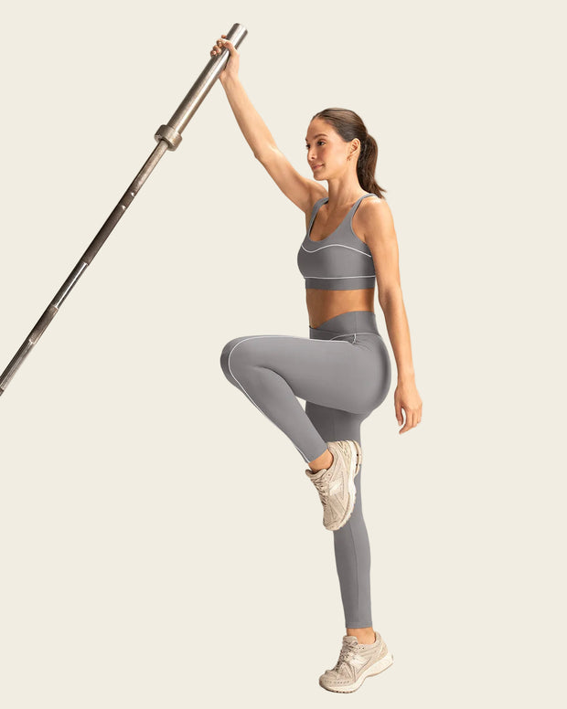 Legging deportivo con pretina en V