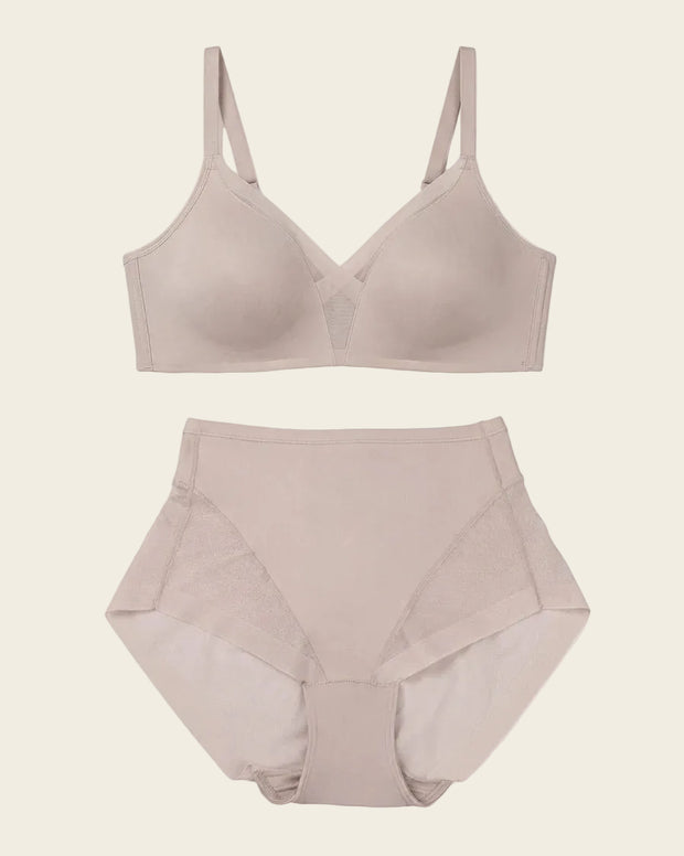 ComfortFit Bra + Truly Undetectable Panty en Café Claro