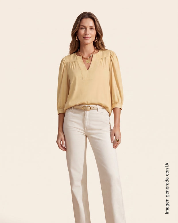 Camiseta manga 3/4 con recogido en hombros