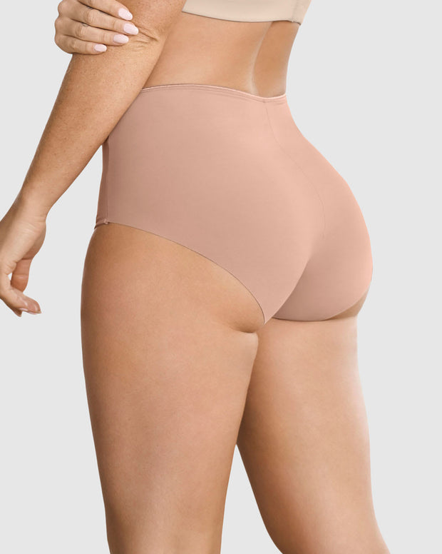 Panty clásico con tela inteligente sin costuras