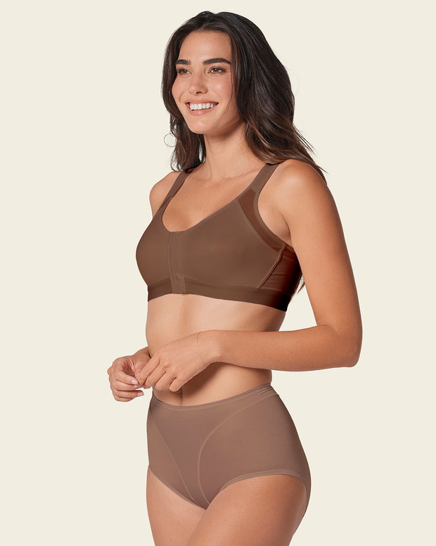 Brasier corrector de postura, compresión volumen del busto