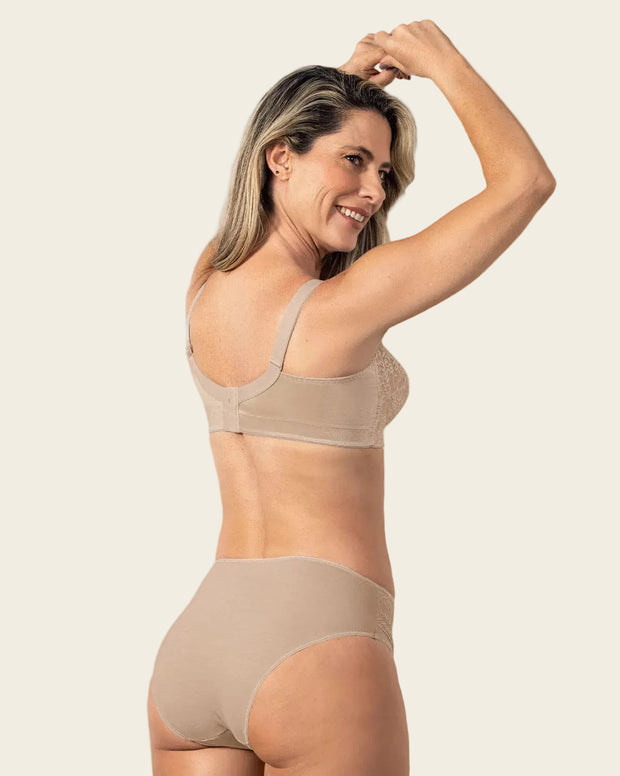 Brasier clásico triangular de máximo cubrimiento