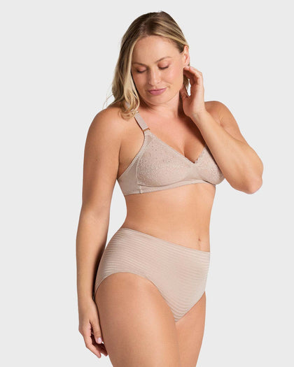 Brasier clásico sin varilla con copas en encaje#color_802-cafe-claro