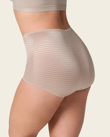Panty clásico con máximo cubrimiento#color_802-cafe-claro