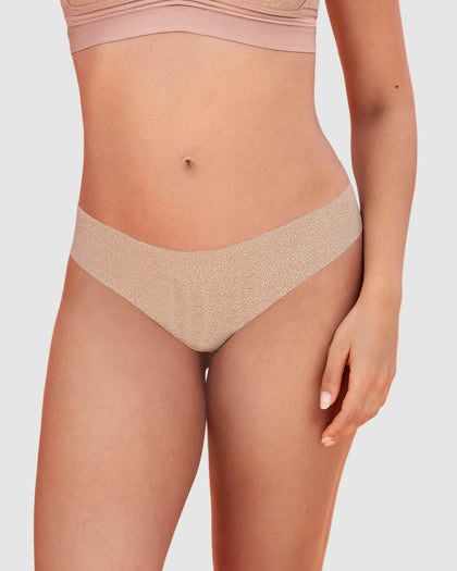Panty brasilera invisible ultraplano sin elásticos y de pocas costuras#color_b73-estampado-textura