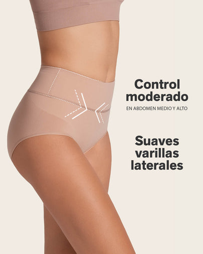 Panty faja de compresión moderada tiro alto en SkinFuse®#color_852-cafe-medio