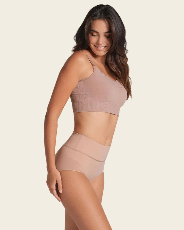 Panty faja de compresión moderada tiro alto en SkinFuse®