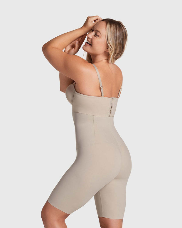 Faja pantalón de tiro alto con compresión en abdomen y cintura