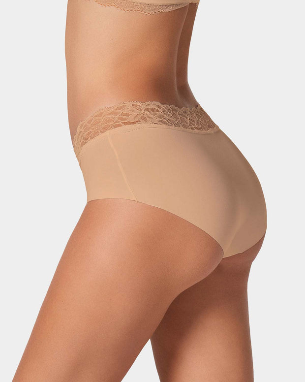 Panty hípster en tela ultraliviana con franja de encaje