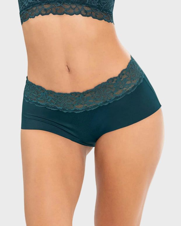 Panty hípster en tela ultraliviana con franja de encaje