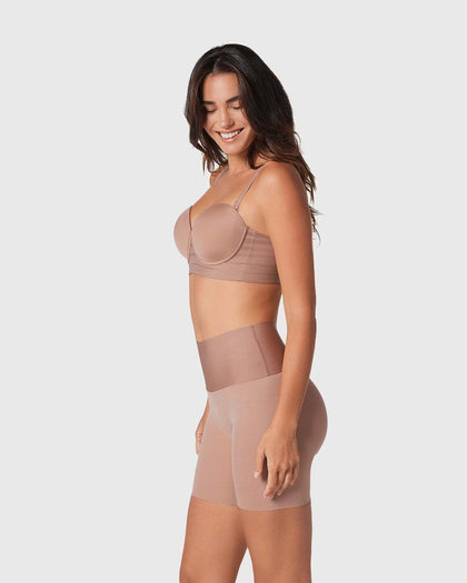 Short de compresión moderada aspecto invisible con fajón antideslizante#color_857-cafe-medio