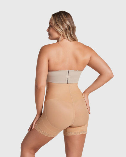 Panty faja tipo short de compresión fuerte levanta glúteos