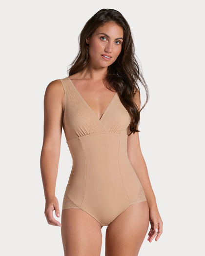 Faja tipo body de compresión de abdomen, bralette incorporado