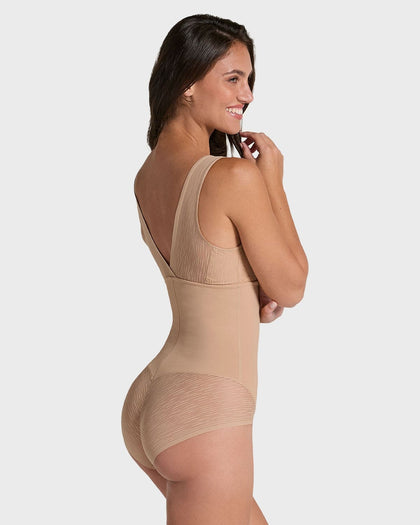 Faja tipo body con bralette incorporado con compresión de abdomen#color_801-cafe-medio