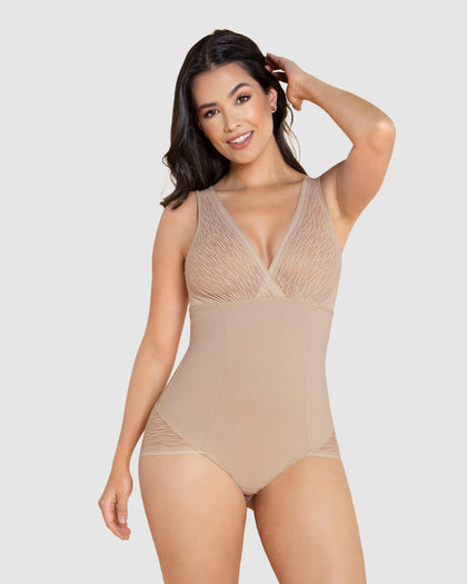 Faja tipo body de compresión de abdomen, bralette incorporado