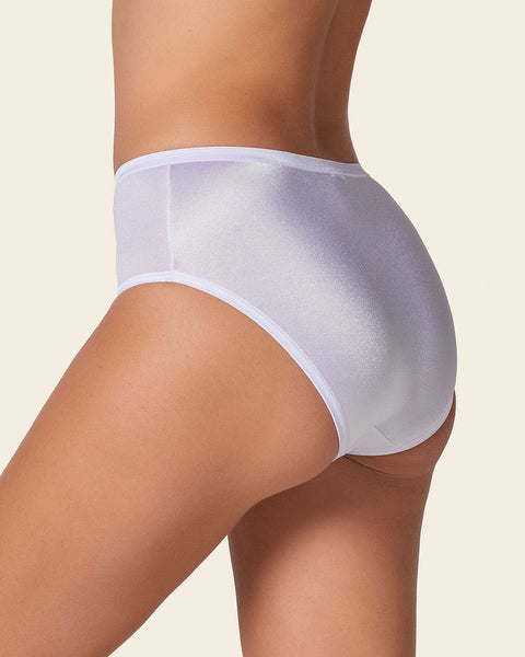 Panty clásico pierna alta con excelente cubrimiento tela suave#color_000-blanco
