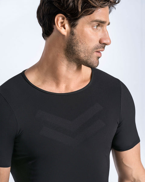Camiseta de compresión suave en microfibra y tecnología SkinFuse® sin costuras#color_700-negro