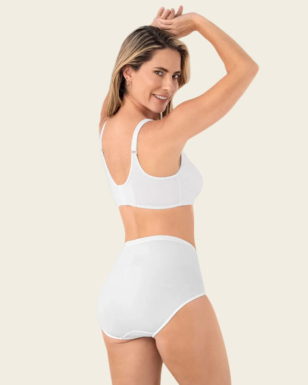 Panty clásico de control suave con excelente modelación