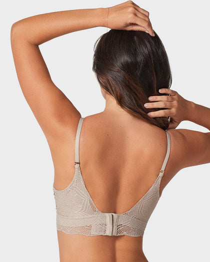 Brasier doble realce con escote profundo en espalda#color_802-cafe-claro