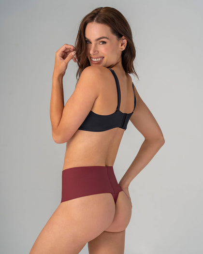 Panty faja brasilera con fajón ancho de compresión fuerte tiro alto
