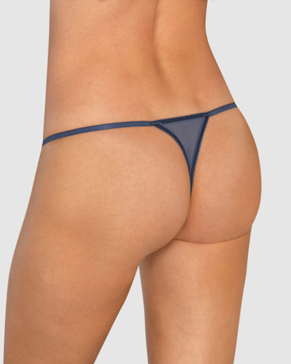 Tanga brasilera en encaje ligera y cómoda#color_554-azul-medio