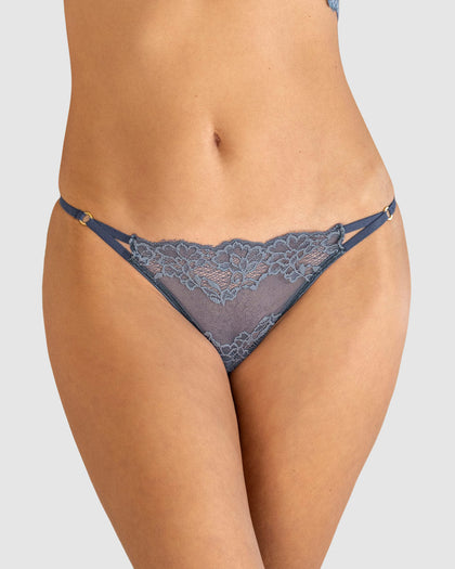 Tanga brasilera en encaje ligera y cómoda#color_554-azul-medio
