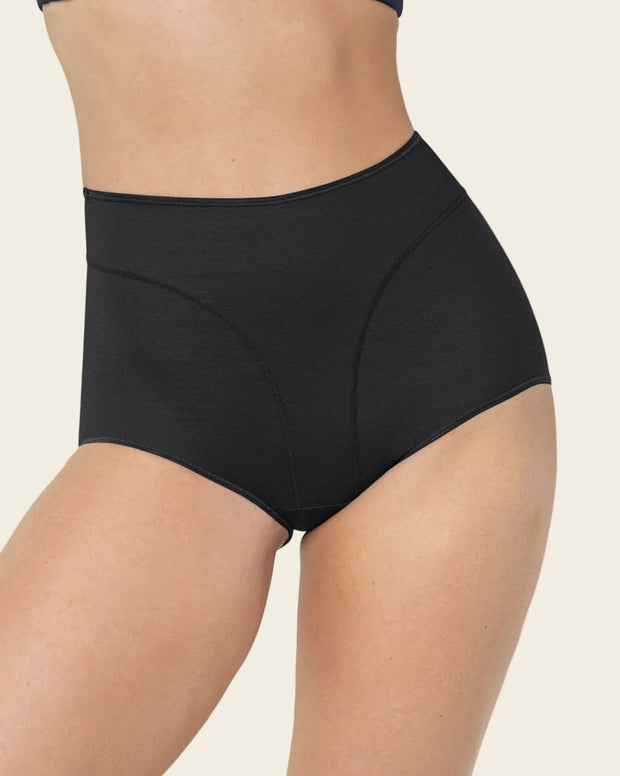 Panty clásico de compresión y tiro alto
