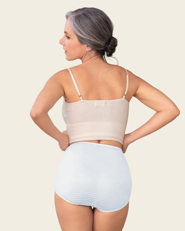 Paquete x 3 panties clásicos con máximo cubrimiento