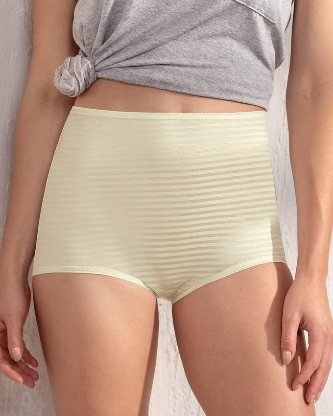 Paquete x 4 panties clásicos con máximo cubrimiento#color_s01-blanco-cafe-marfil