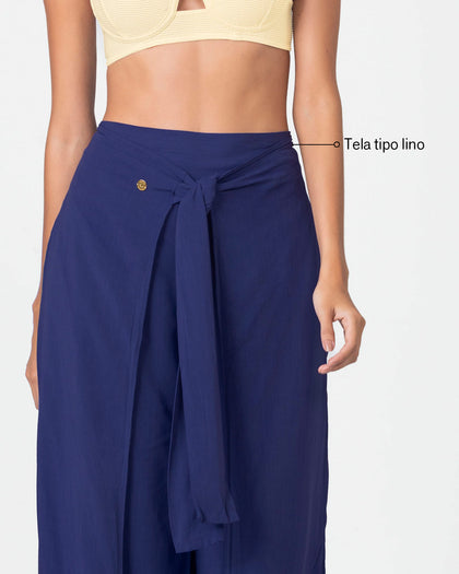 Pantalón tipo lino con tiras anudables en frente y elástico en espalda#color_547-azul
