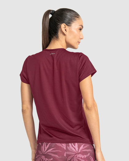 Camiseta deportiva de secado rápido y silueta semiajustada#color_220-vinotinto