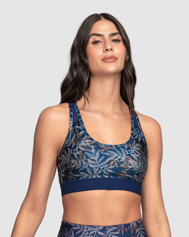 Top deportivo con espalda atlética en material de secado rápido#color_a04-estampado-hojas