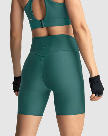 Short deportivo tipo biker#color_678-verde