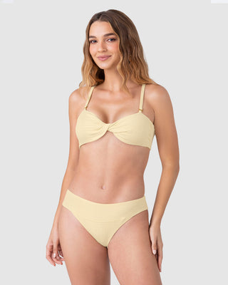 Bikini con top multiusos, escote recto o cruzado#color_111-amarillo-claro