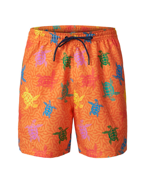 Pantaloneta de baño masculina con práctico bolsillo al lado derecho#color_243-estampado-tortugas-naranja