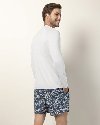 Pantaloneta de baño masculina con práctico bolsillo al lado derecho