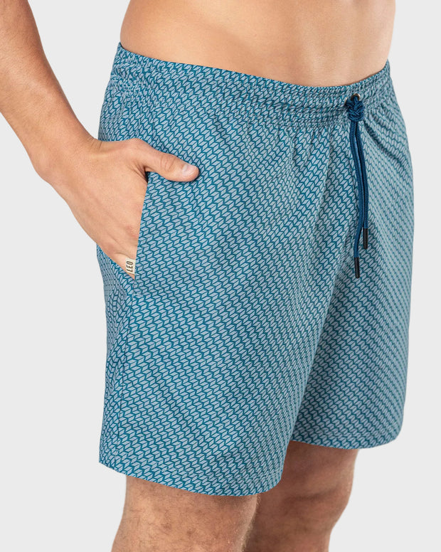 Pantaloneta de baño masculina con práctico bolsillo al lado derecho