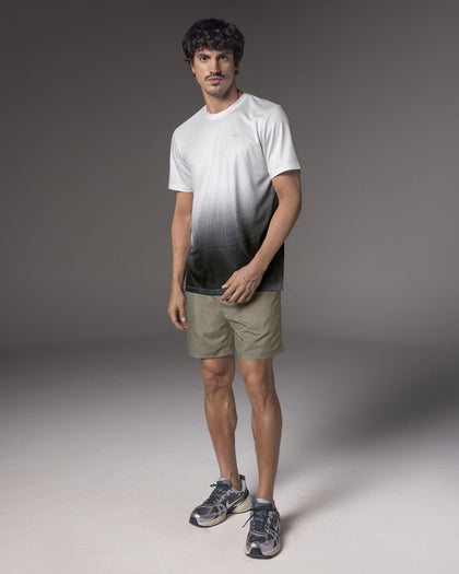 Camiseta deportiva masculina con tecnología de secado rápido#color_012-estampado-puntos