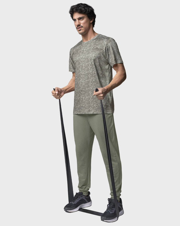 Camiseta deportiva masculina con tecnología de secado rápido