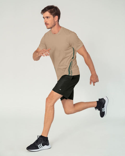 Camiseta deportiva masculina con tecnología de secado rápido#color_852-caqui